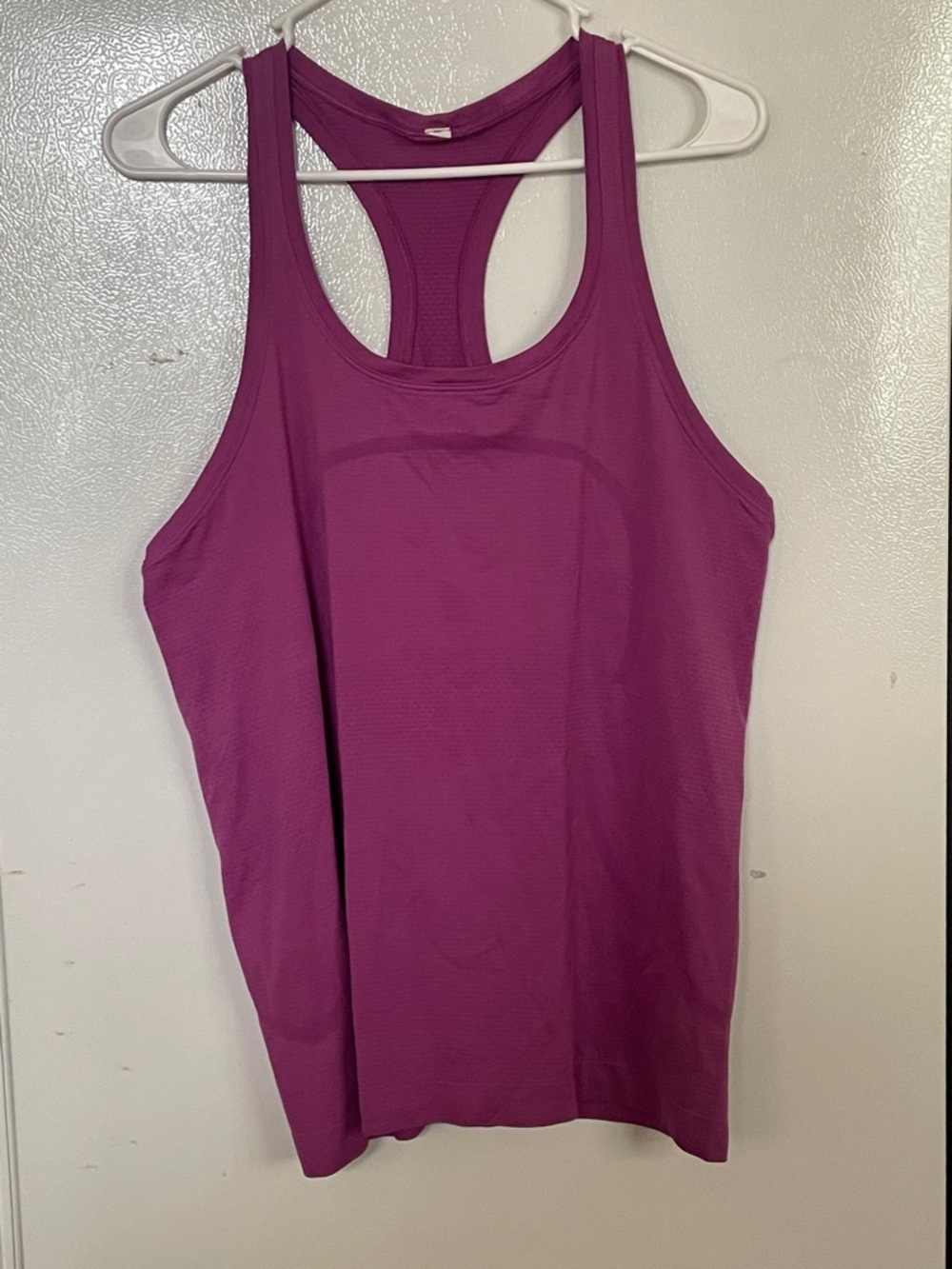 Lululemon Size 12 Magenta Purple Racerback Tank Top